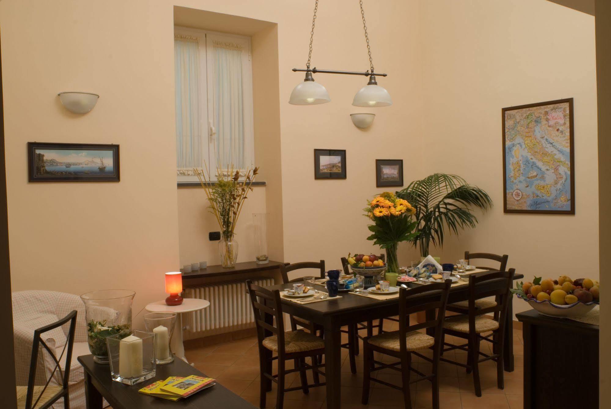 Bed & Breakfast Portanova ナポリ エクステリア 写真